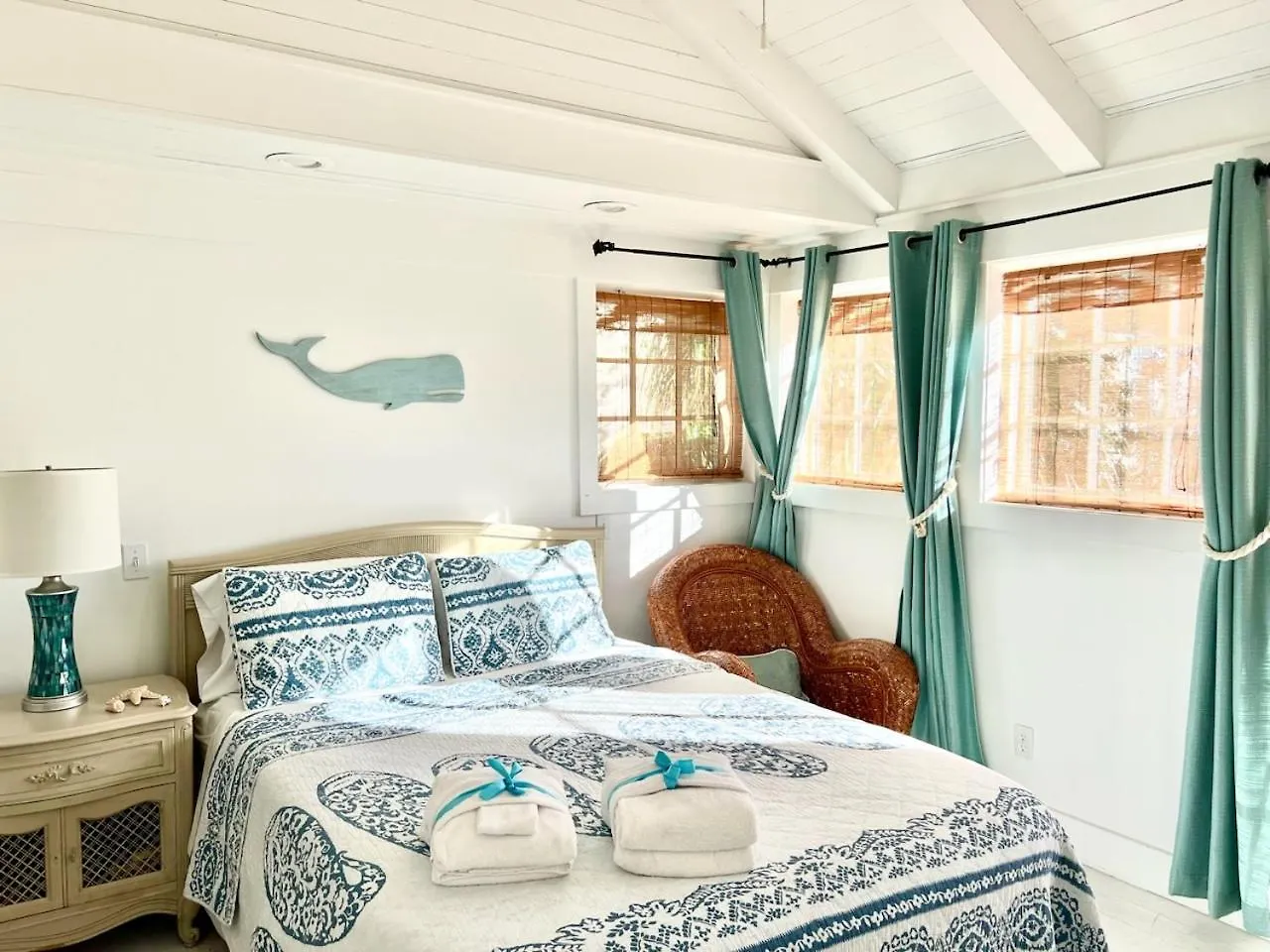 Quaint 2Br/25Ba Cottage Nestled Between 30A & Panama City Beach! Sleeps 6! 0*,