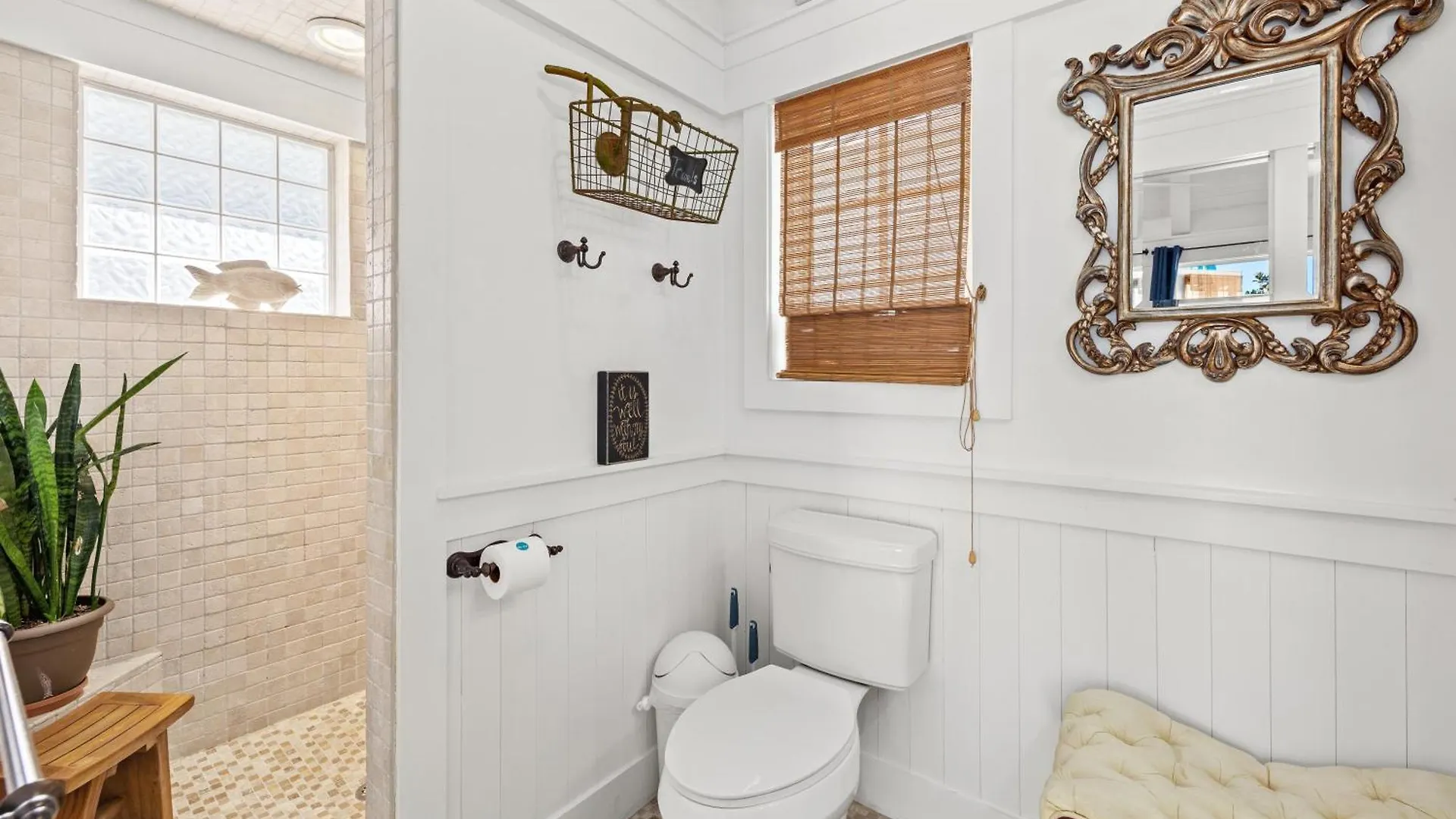 Quaint 2Br/25Ba Cottage Nestled Between 30A & Panama City Beach! Sleeps 6! 0*,