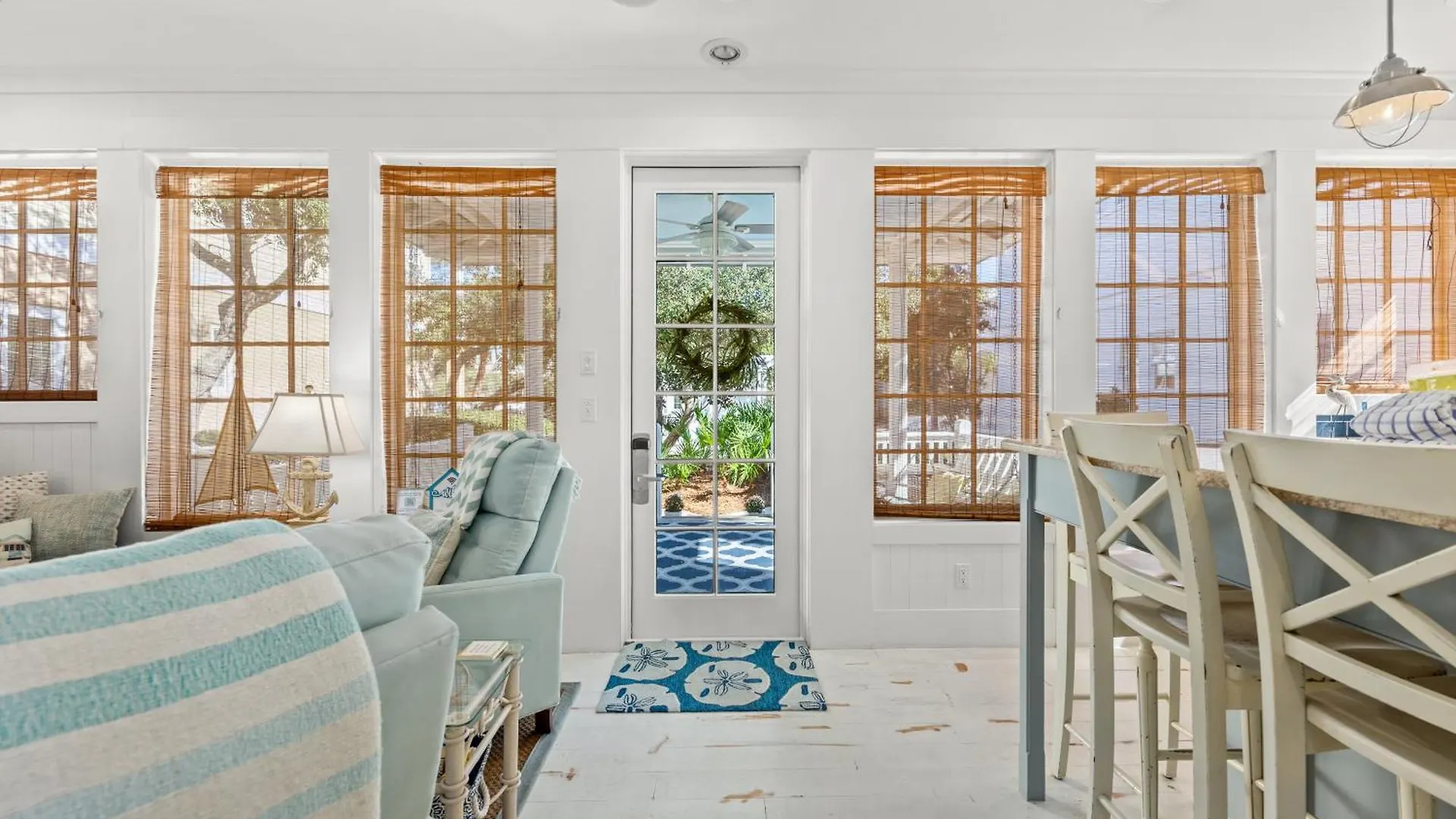 Holiday home Quaint 2Br/25Ba Cottage Nestled Between 30A & Panama City Beach! Sleeps 6! United States