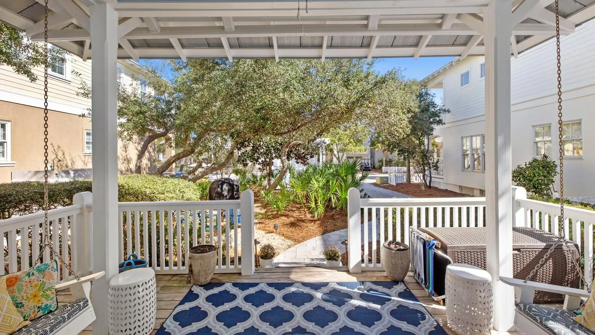 Holiday home Quaint 2Br/25Ba Cottage Nestled Between 30A & Panama City Beach! Sleeps 6!