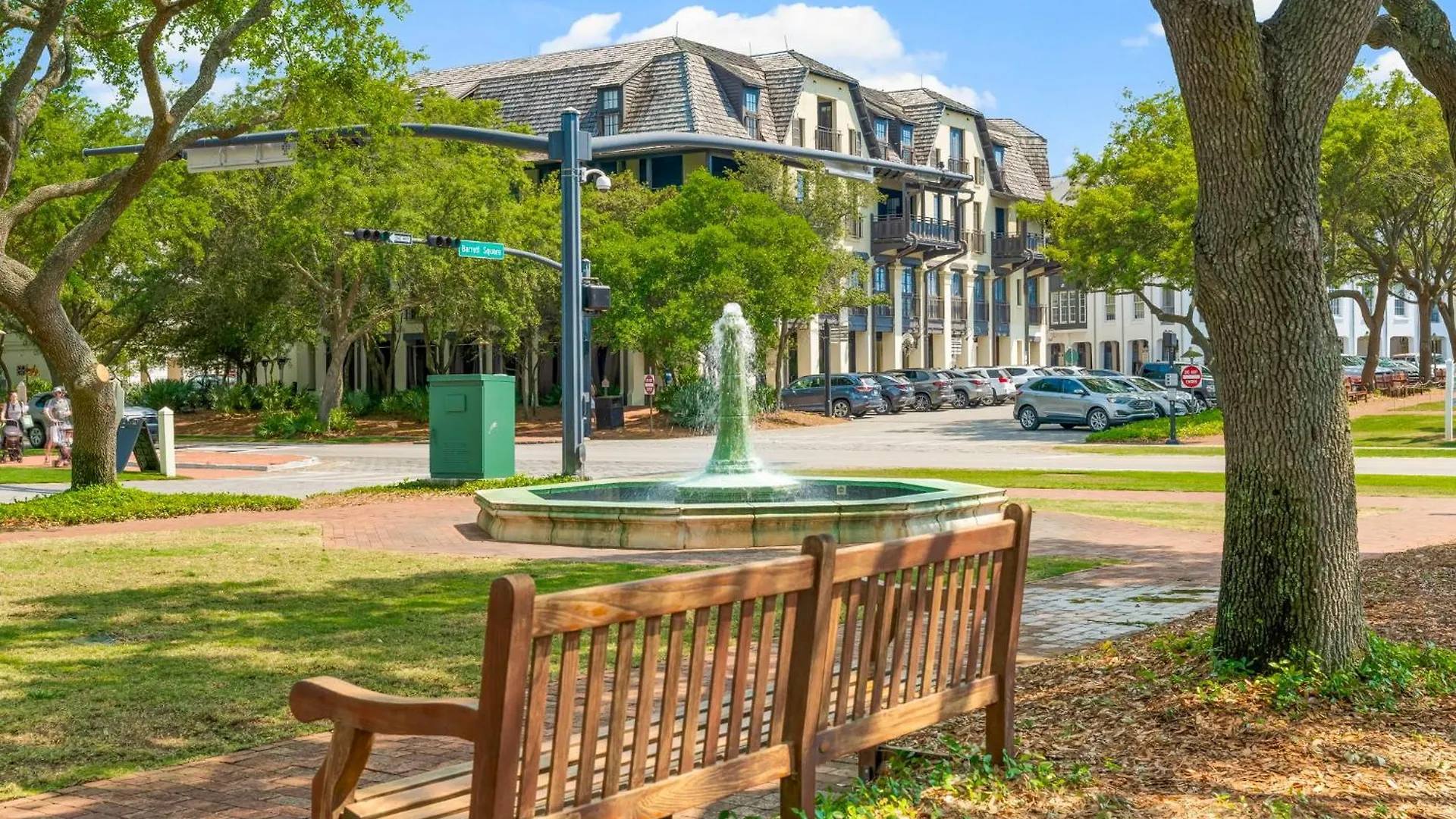 Semesterbostad Quaint 2Br/25Ba Cottage Nestled Between 30A & Panama City Beach! Sleeps 6!