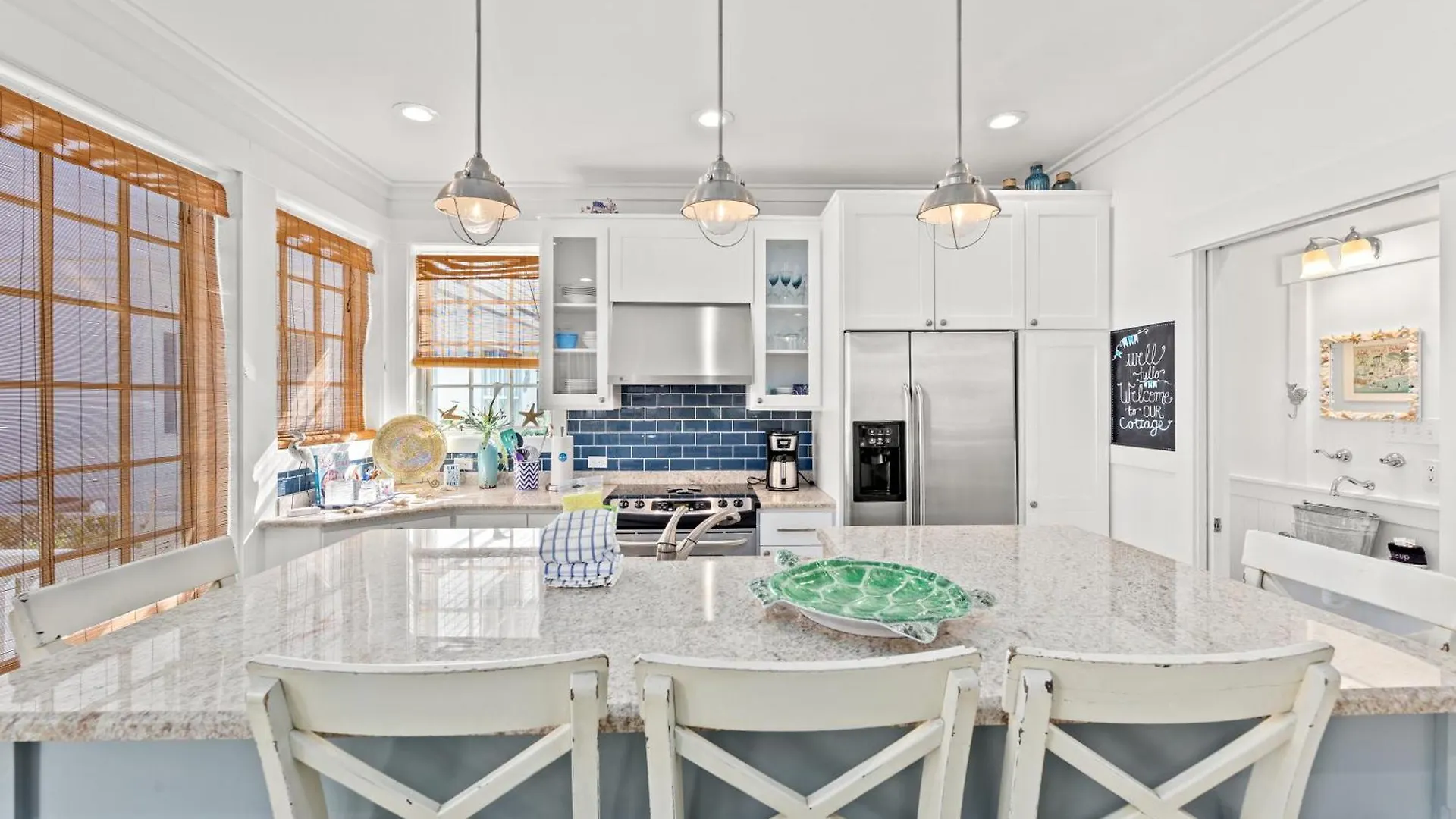 Quaint 2Br/25Ba Cottage Nestled Between 30A & Panama City Beach! Sleeps 6! Holiday home